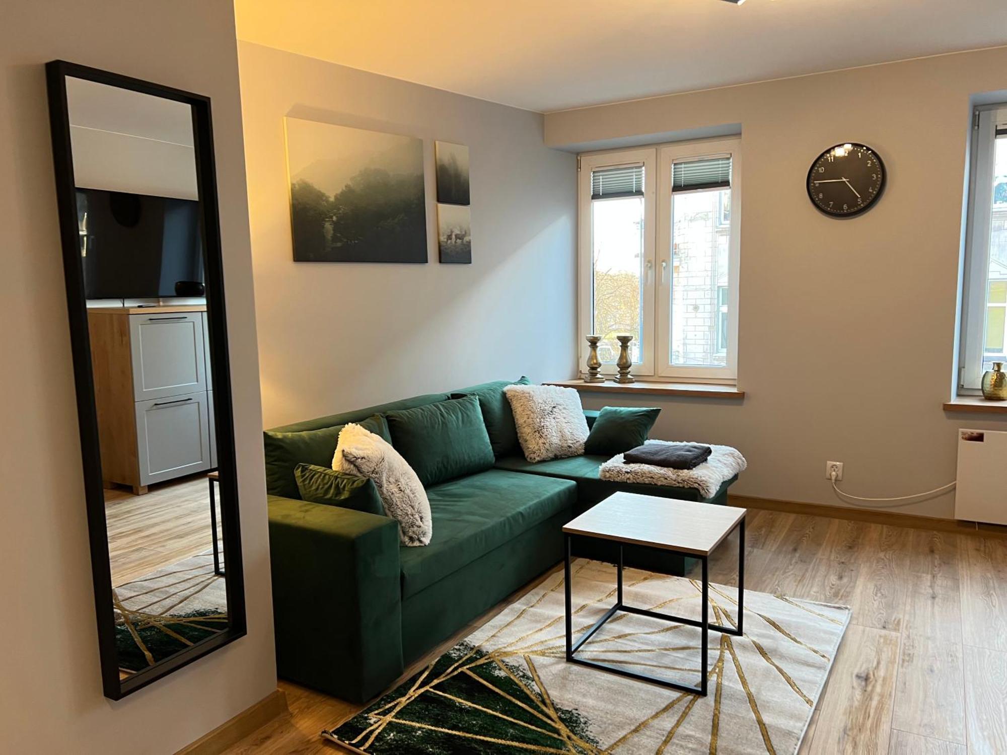 Kawalerka W Miescie 65 Apartment *